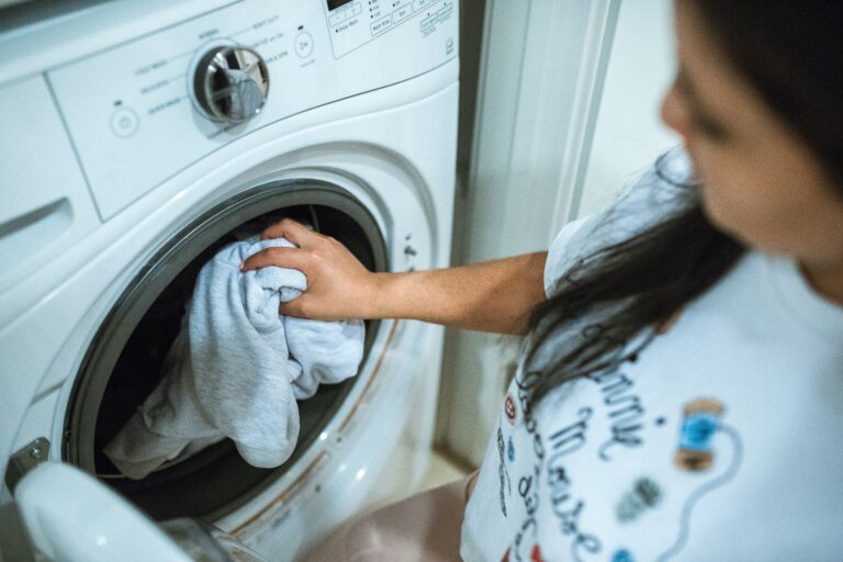 20 Essential Laundry Supplies: The Ultimate Guide to Efficient Laundry Gifts