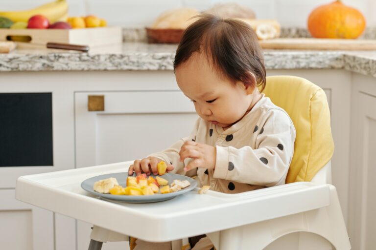 Nutritious Baby Foods: Delicious Gift Ideas for Optimal Growth