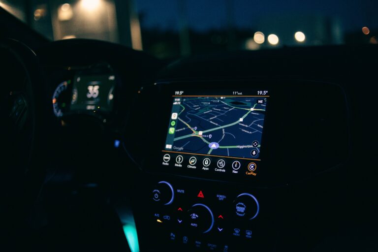 Gift Ideas: Best GPS Systems for Efficient Driving 2023